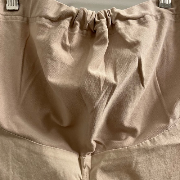 🎉🥳 2 for $10🎉🥳 Maternity khaki pants - Picture 2 of 4